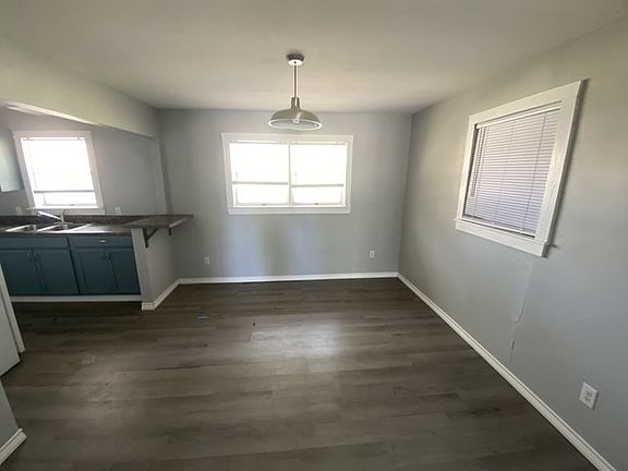 4th image of 509 W Avenue B