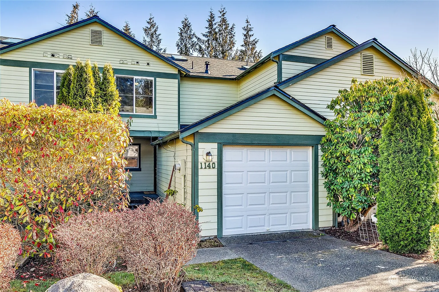 1140 NW Windy Beach Lane photo 1