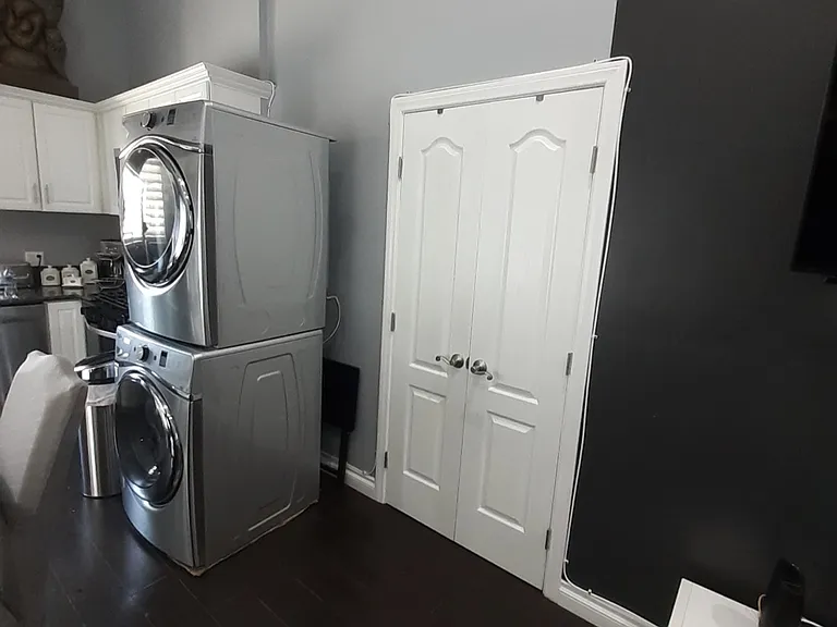 3437 Caspian Dr — Photo 8