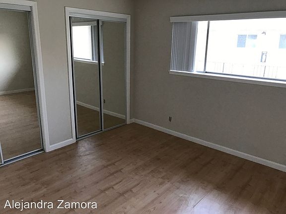 5th image of 642 Kirkland Dr APT 1