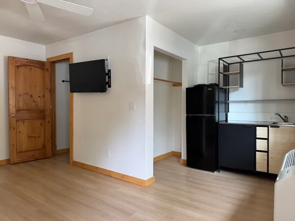 221 Chipmunk St #8, Kings Beach, CA 96143