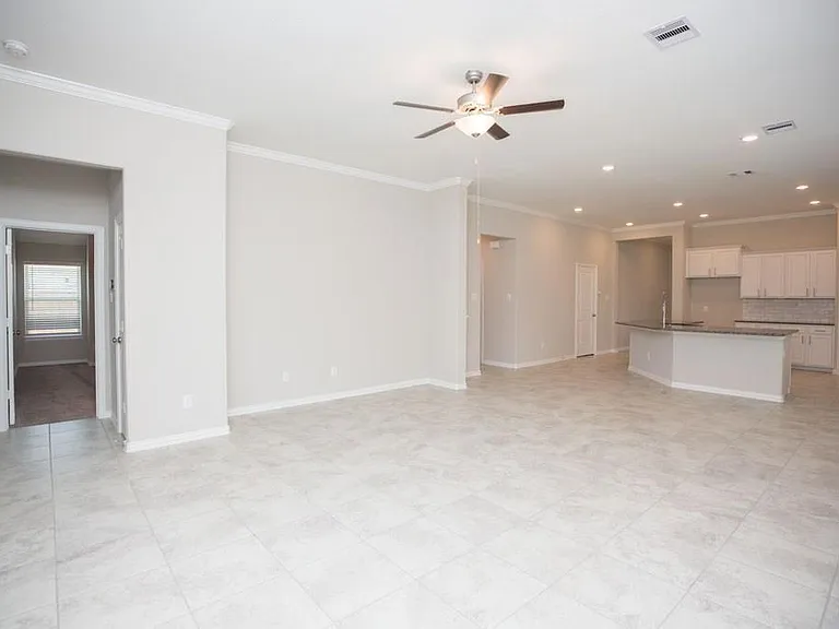 15810 Vanderpool River Dr — Photo 8