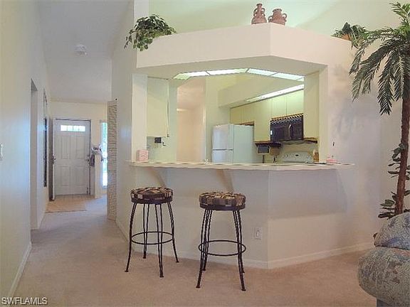 2nd image of 876 Gulf Pavilion Dr #203