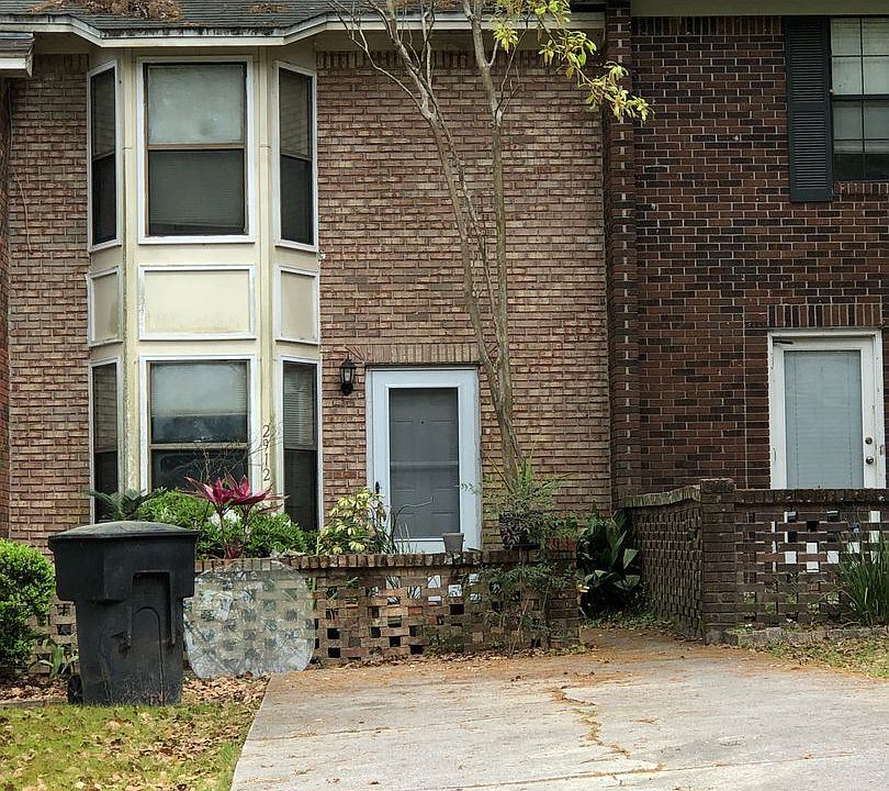1st image of 2912 Woodrich Dr