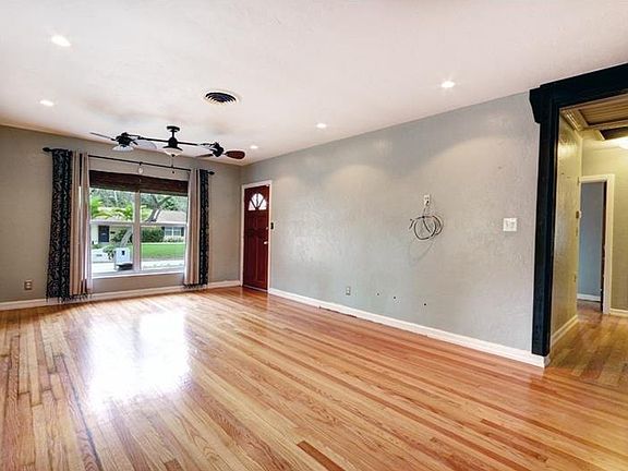 5th image of 440 47th St N