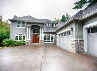 13567 Goodall Rd, Lake Oswego, OR 97034