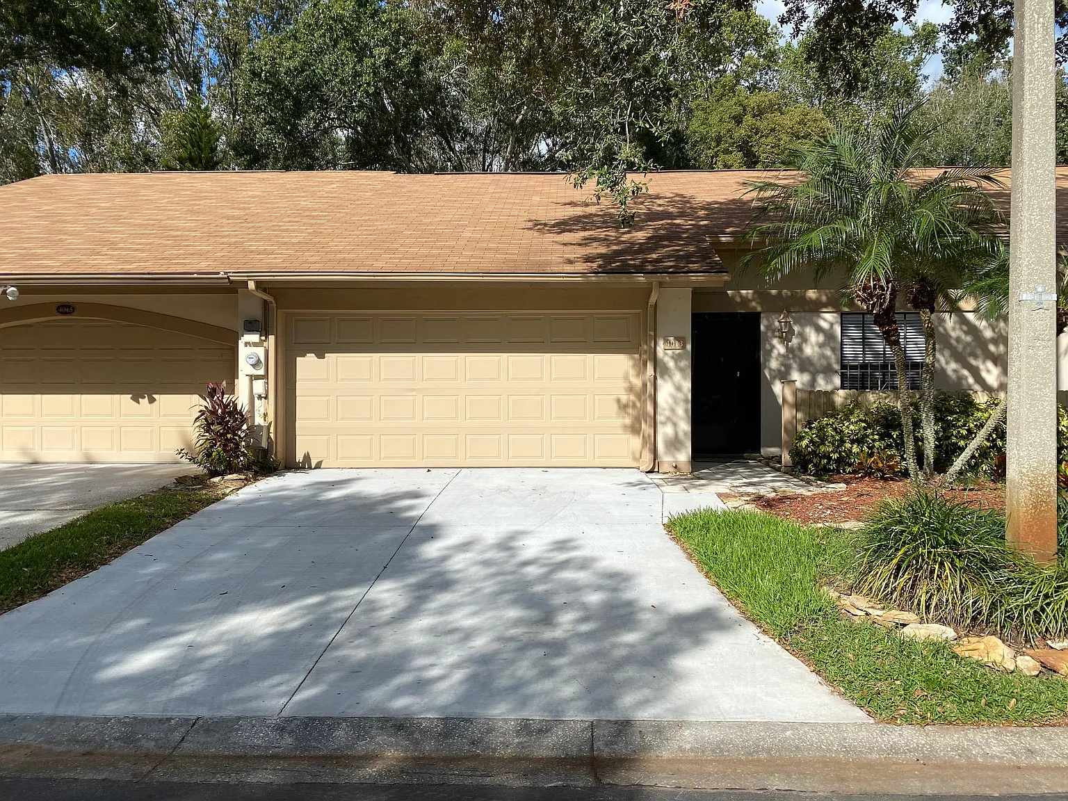 4027 Shoreside Cir — Photo 2