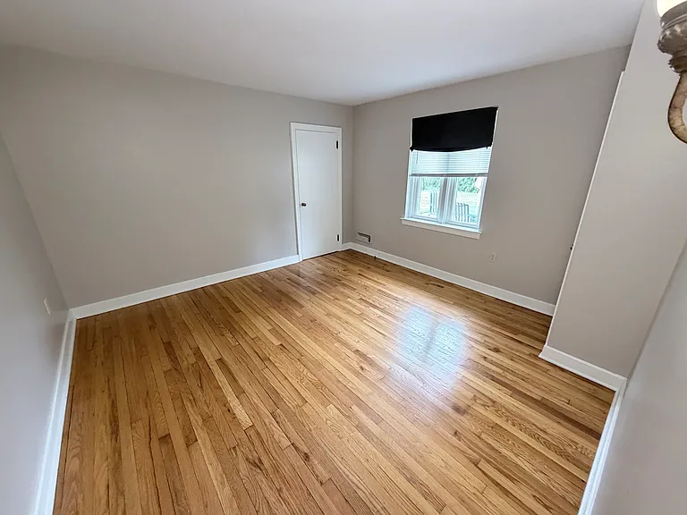 143 E Lincoln Ave — Photo 19