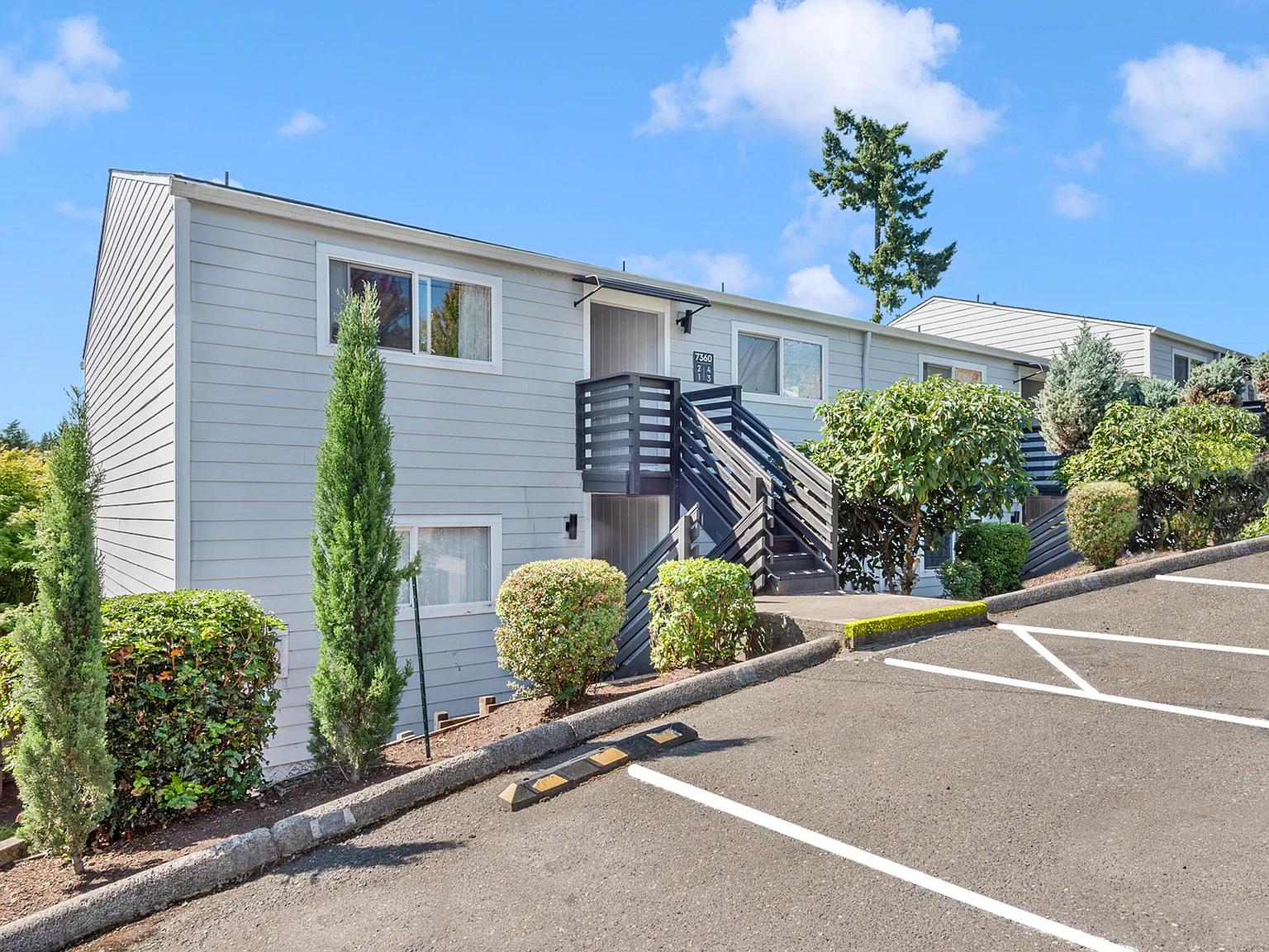 Terwilliger Terrace — Photo 3