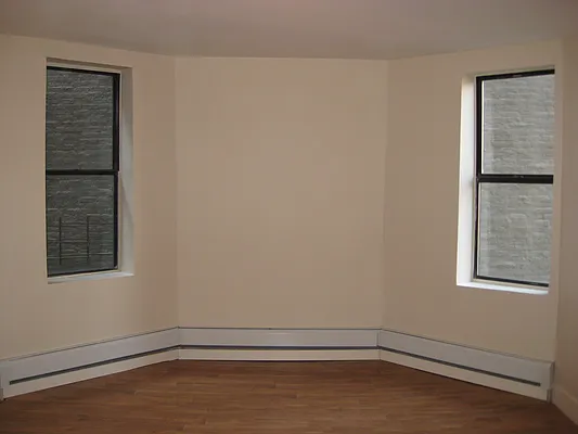 Rented by OGI Management | media 2