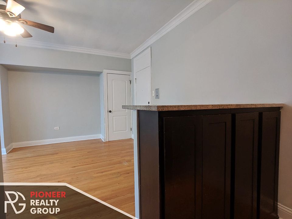 1st image of 4614 N Paulina St #4614204