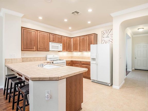 4th image of 2309 Bay Horse Ln