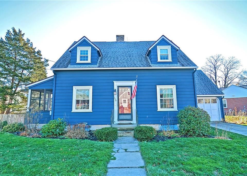 1st image of 110 Canonchet Ave