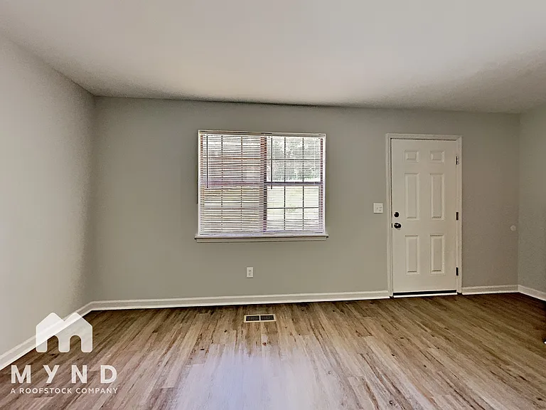 377 Saint John Rd NW — Photo 6