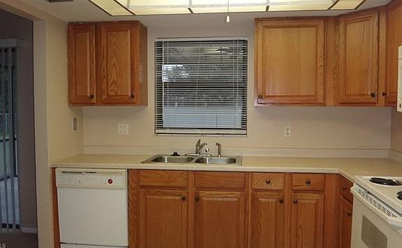 2nd image of 4341 SW 7th Ave