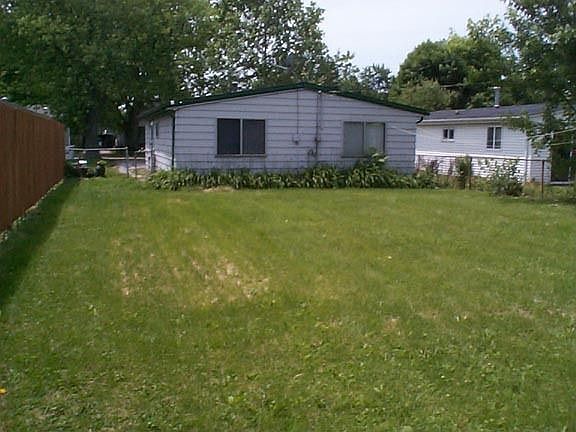 Big Yard to play in!