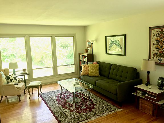 5th image of 116 Tracy Dr