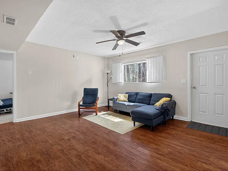 920 Shadylawn Rd — Photo 18