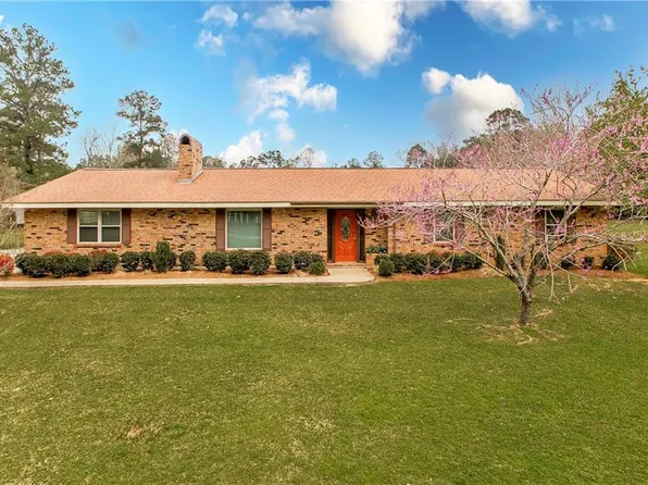 59345 Twin Pines Rd, Bogalusa, LA 70427