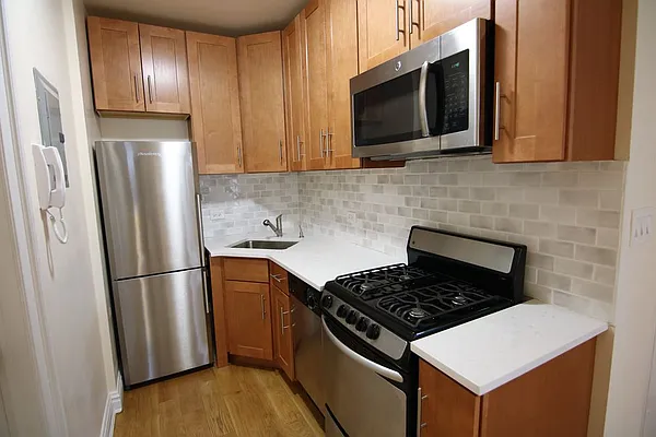 Rented by JK Dansar Corp | media 53