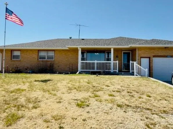 203 W 3rd St, Palco, KS 67657
