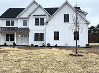 22 Markham Pl #12, Madison, CT 06443