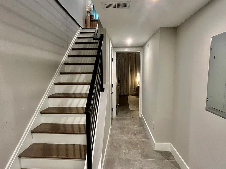 2202 N Marshall St #2 — Photo 15