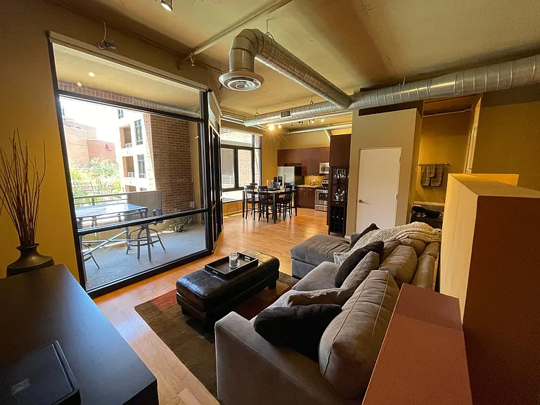 7301 E 3rd Ave #2 — Photo 3