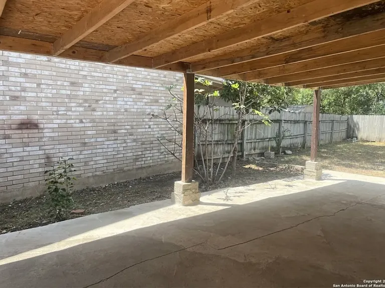 8131 Grand Bnd — Photo 19