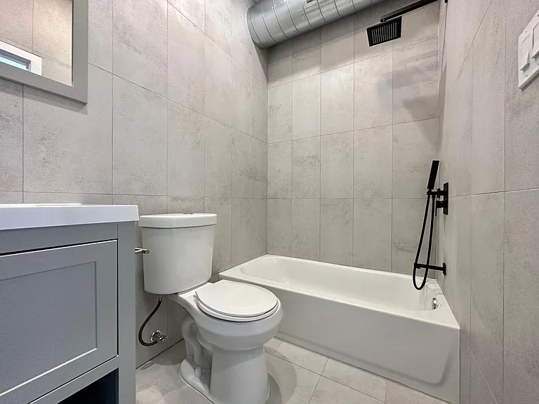2059 Germantown Ave #9 — Photo 14