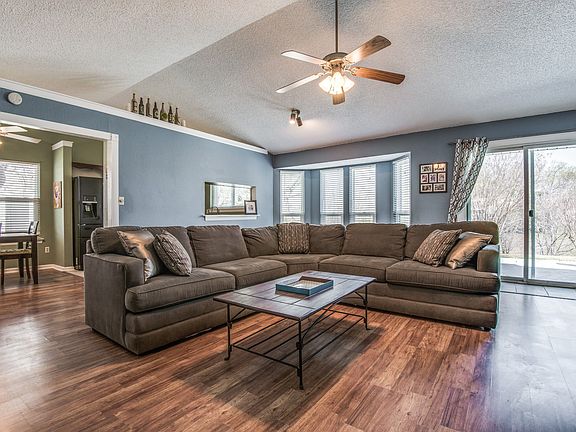 5th image of 2403 Forestmeadow Dr