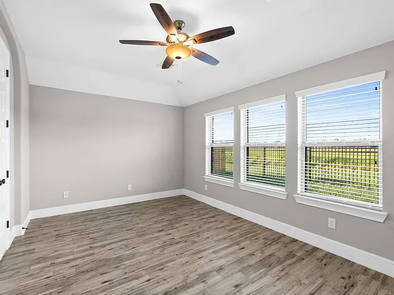 9707 Highland Pointe Dr — Photo 17