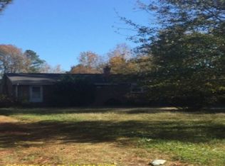 341 Compaz Rd, Chesapeake, VA 23321