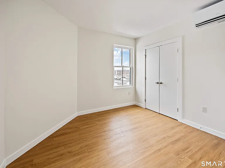 1355 Main St #302 — Photo 4
