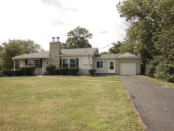 4th image of 710 Winston Hill Dr
