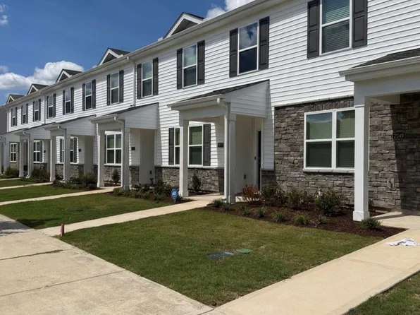 Pearson II Plan, Clock Road Townhomes