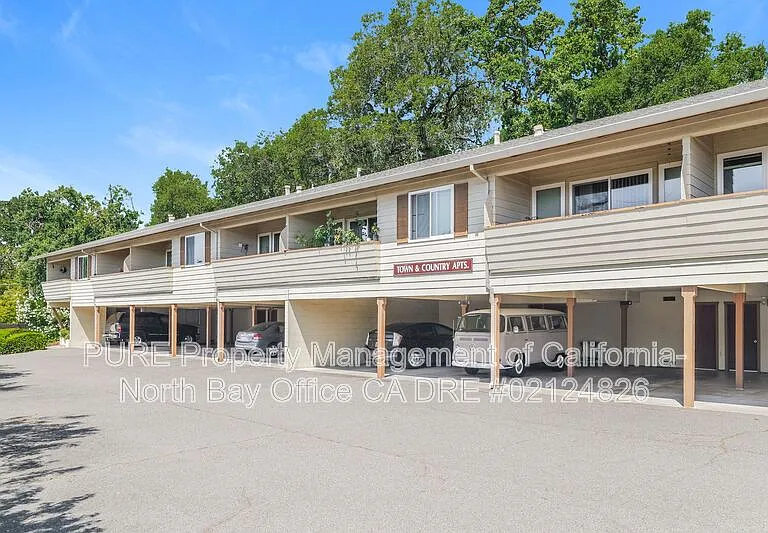 1555 Terrace Way #10 — Photo 1