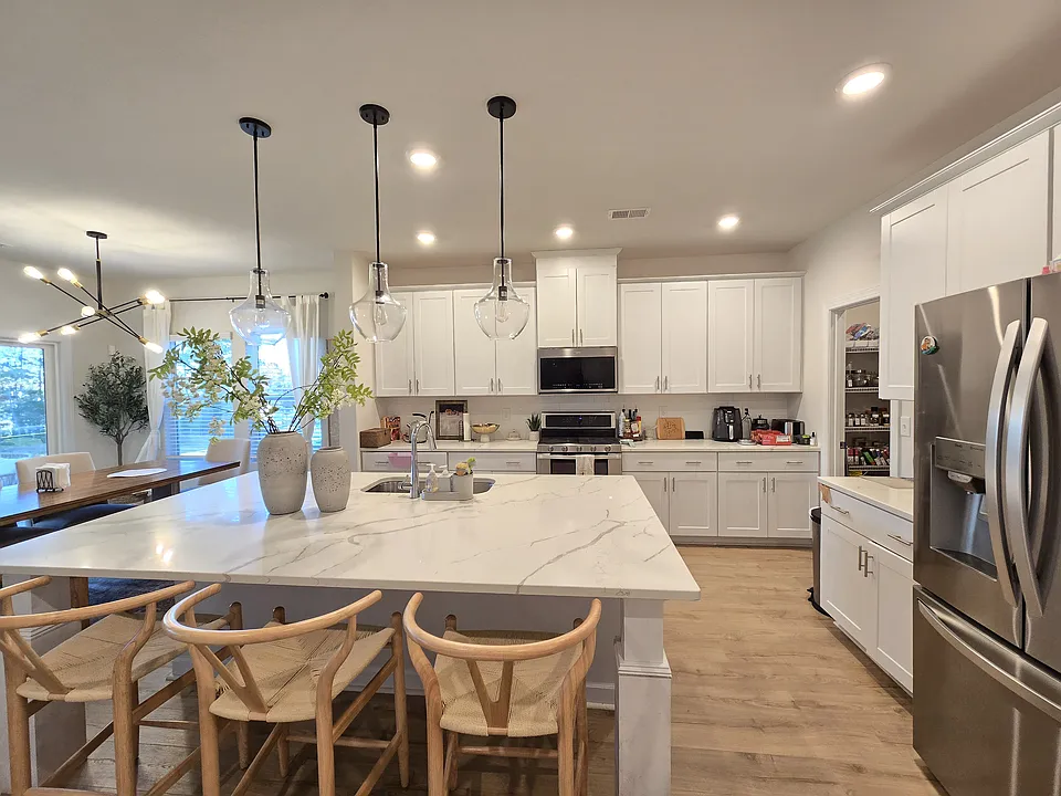 4058 Armstrong Farm Dr