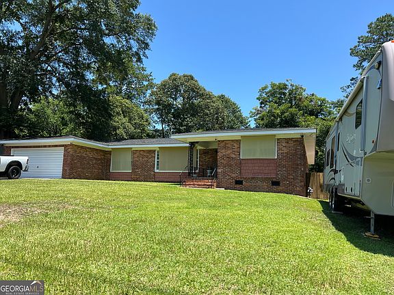 2nd image of 310 Forest Hill Dr
