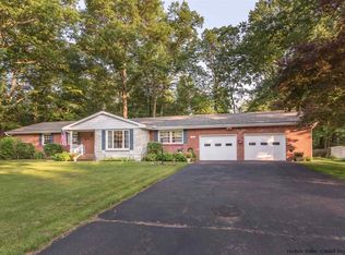 50 Mary Ave, Lake Katrine, NY 12449