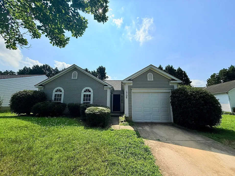 1706 Oakdale Green Dr