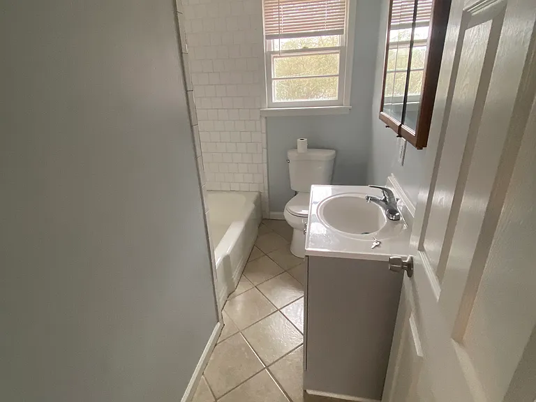 914 Ozora Rd — Photo 16
