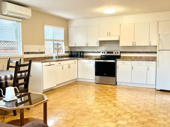 149XX 97th Ave, Surrey, BC V3R 9V3