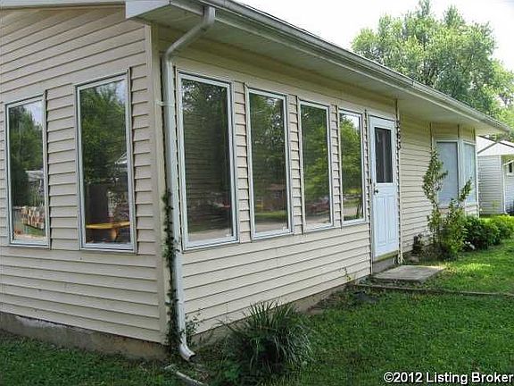 2nd image of 263 Derby Ave