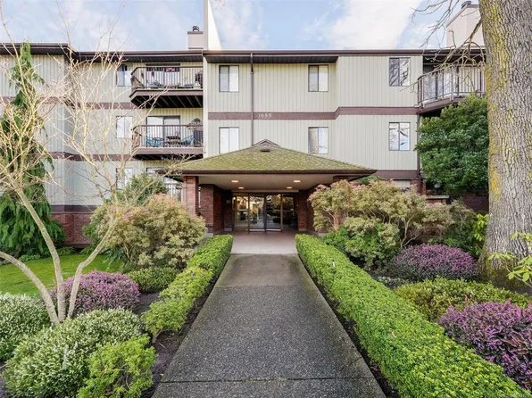 1655 Begbie St #209, Victoria, BC V8R 1L4
