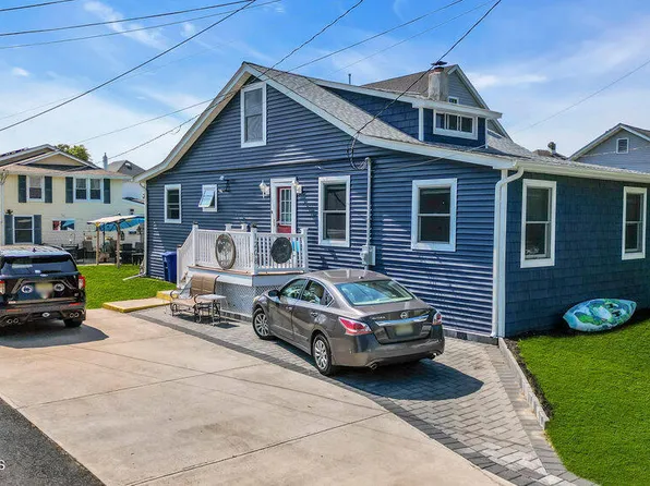 1208 Pine Tree Way FRONT HOUSE, Belmar, NJ 07719