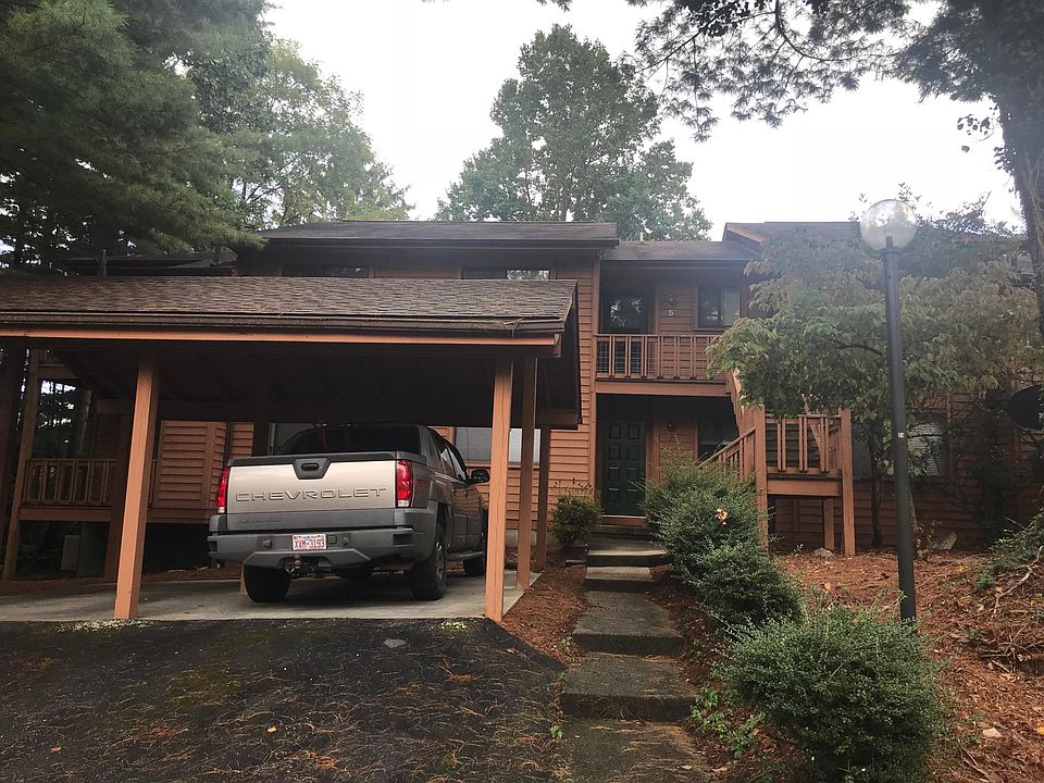 1st image of 551 Courtwood Ln #3
