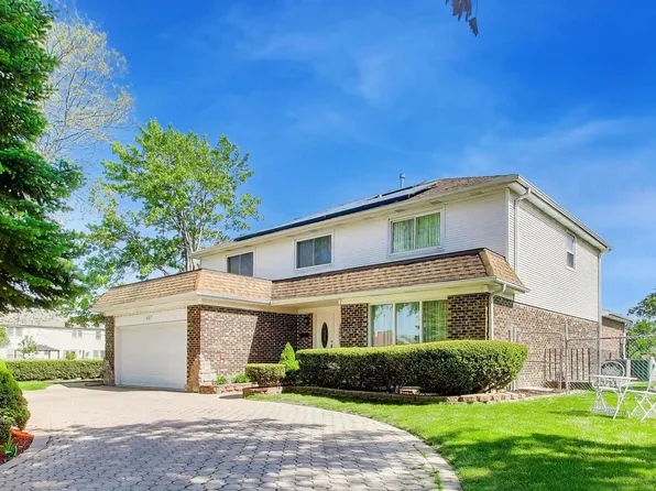 1631 E Greenwood Dr, Mount Prospect, IL 60056