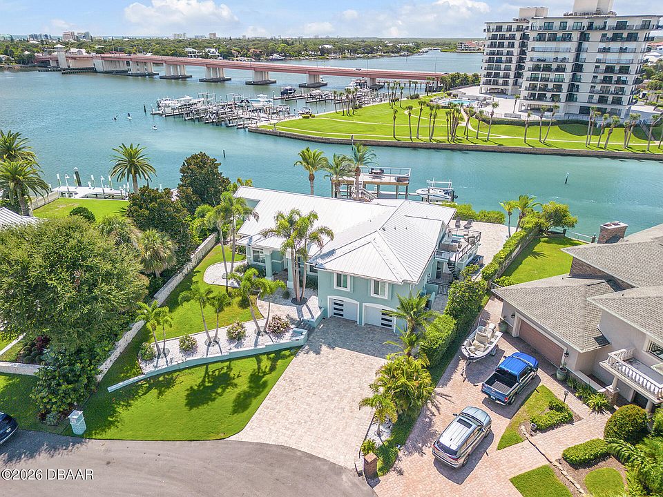 1st image of 444 Quay Assisi New