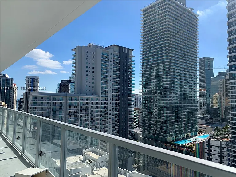 79 SW 12th St #2703 — Photo 35